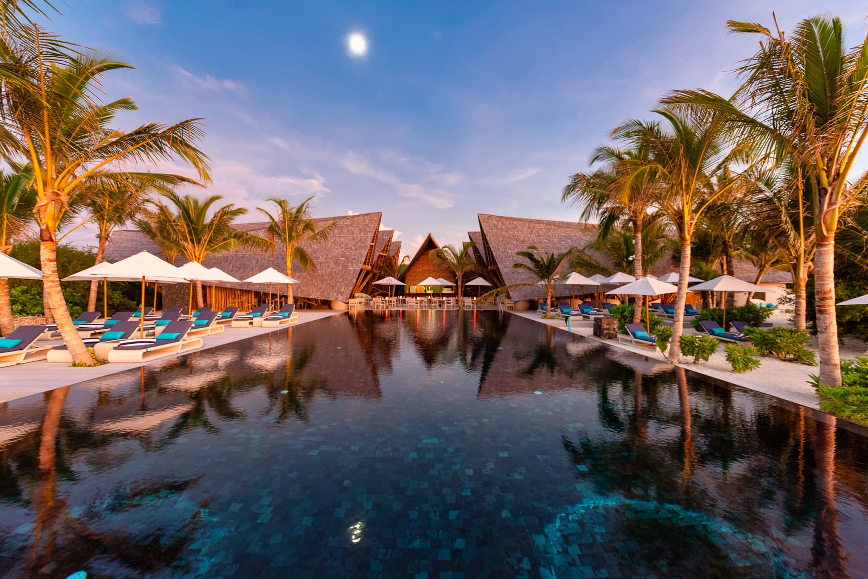 movenpick-resort-kuredhivaru-maldives-3