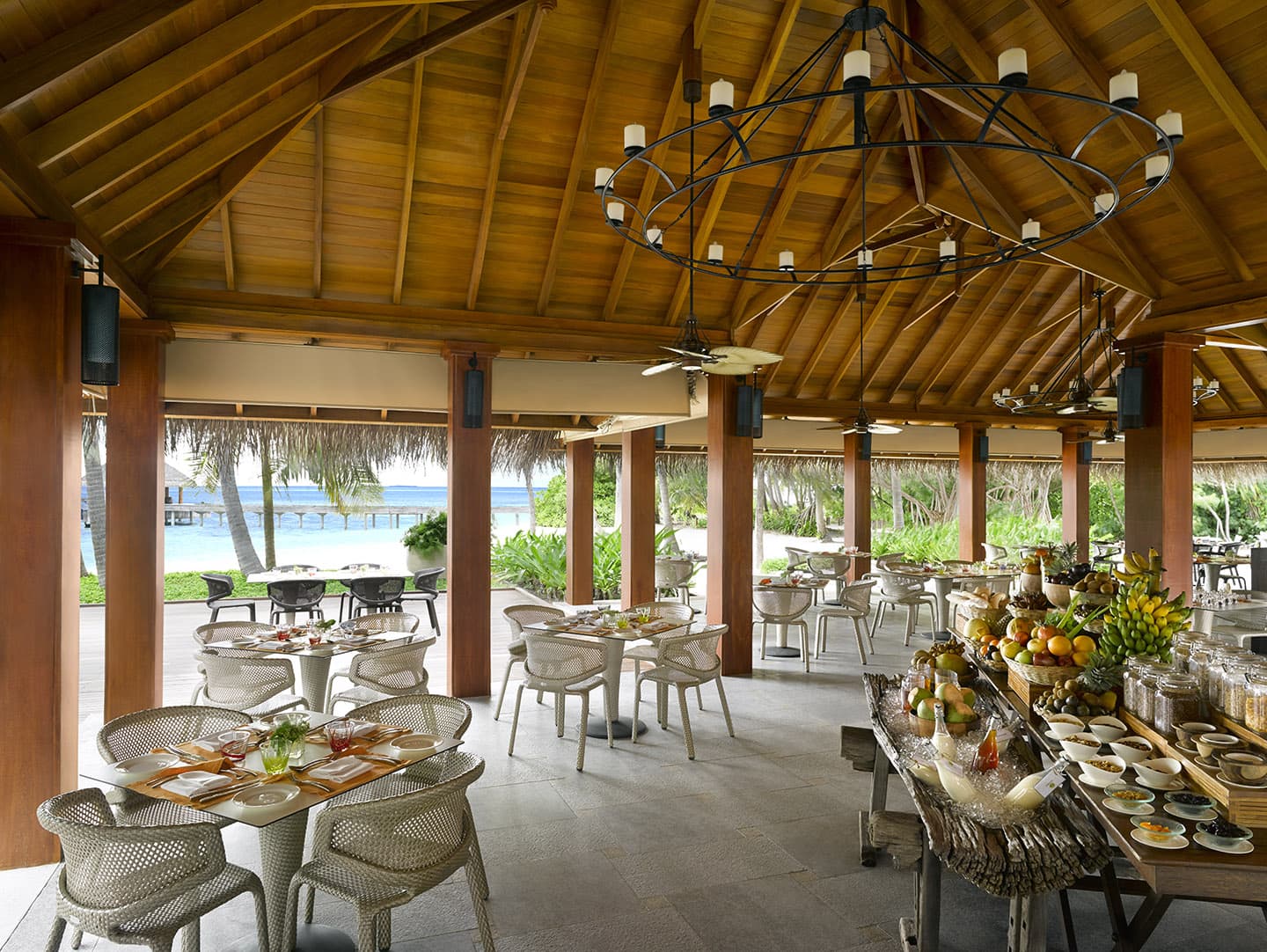 Dusit Thani Maldives The Market.jpg