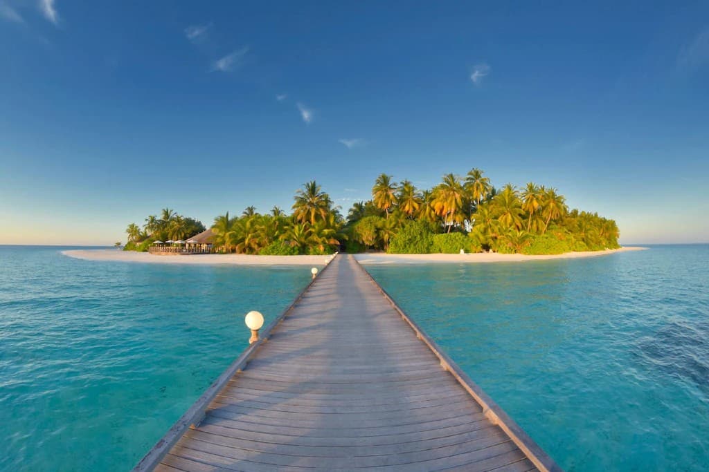 angaga-island-resort-and-spa-6