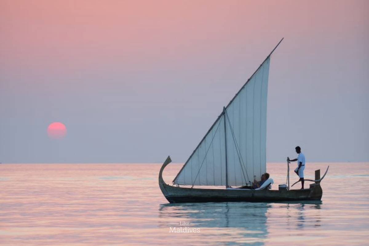 Gili_Lankanfushi_Maldives_Traditional_Sunset_Cruise