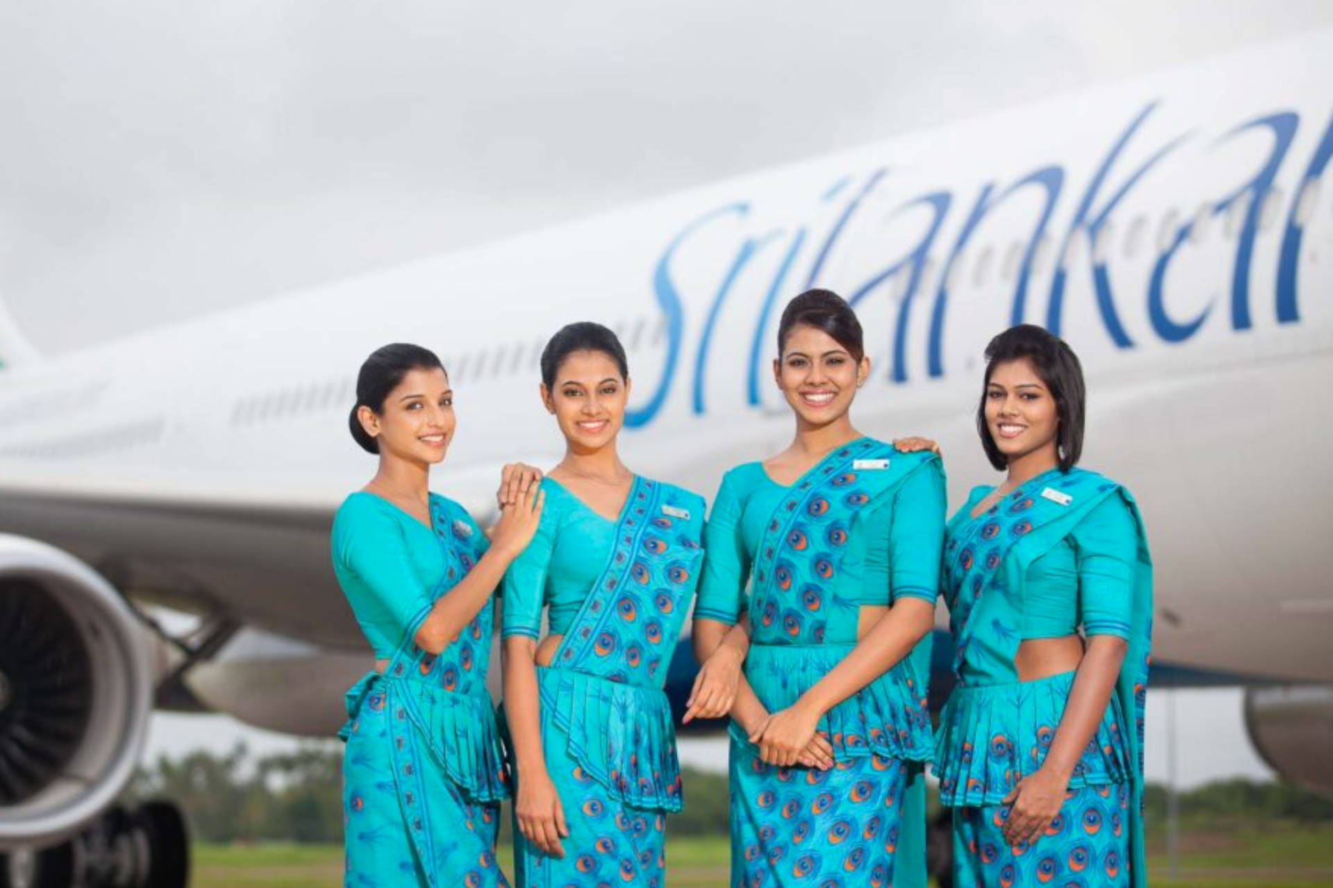 maldives-flight-by-sri-lankan-airline