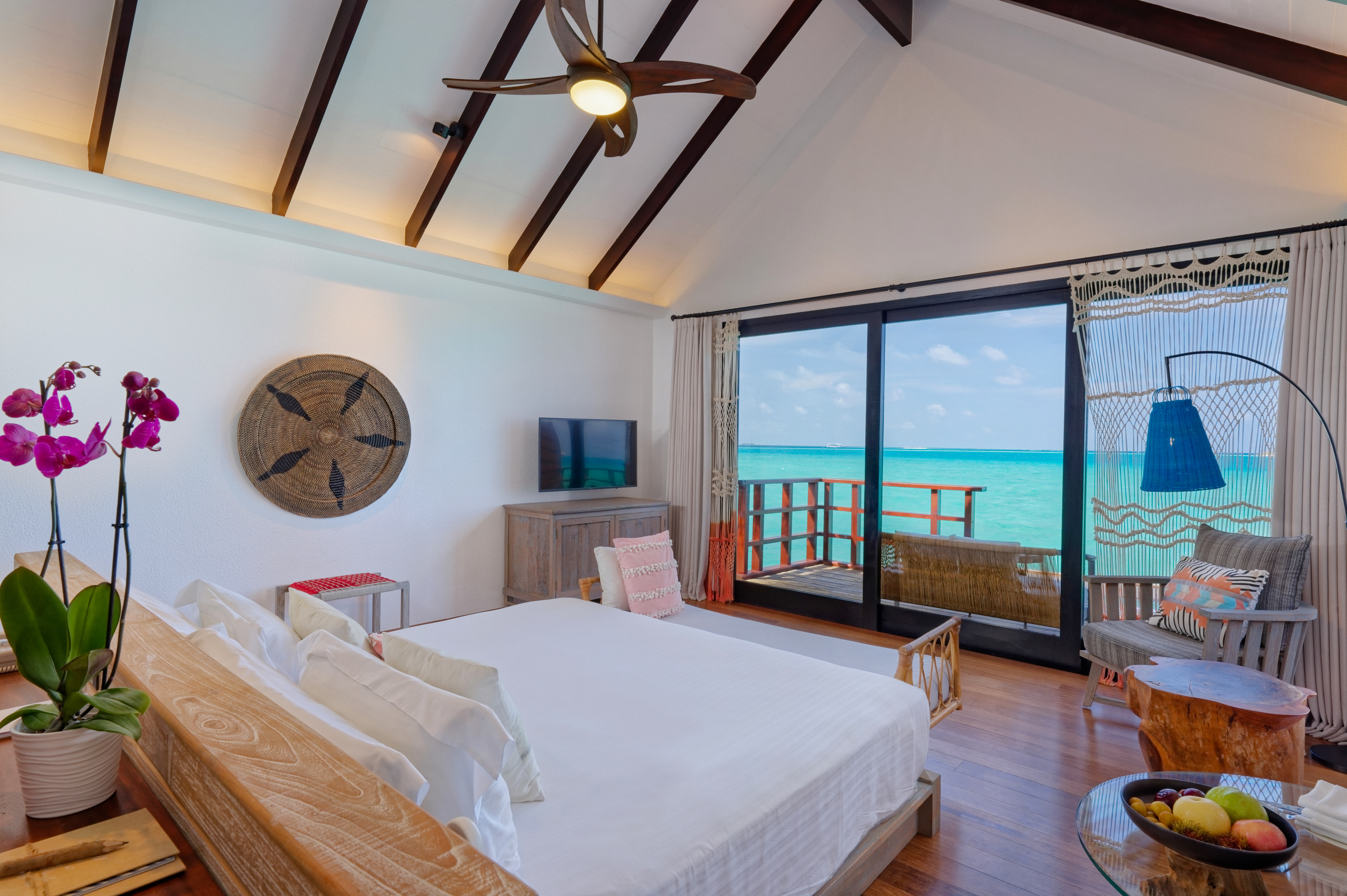 Grand Park Kodhipparu Maldives Lagoon Water Villa 2