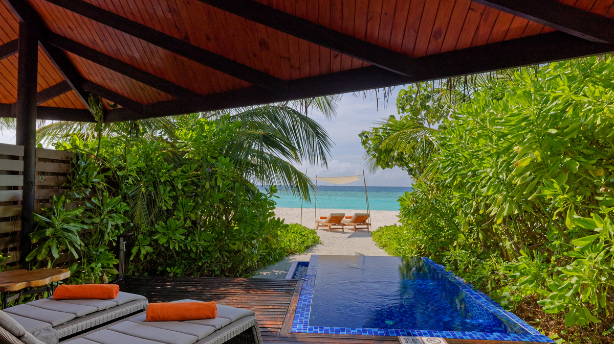 Grand Park Kodhipparu Maldives  Beach Pool Villa 2