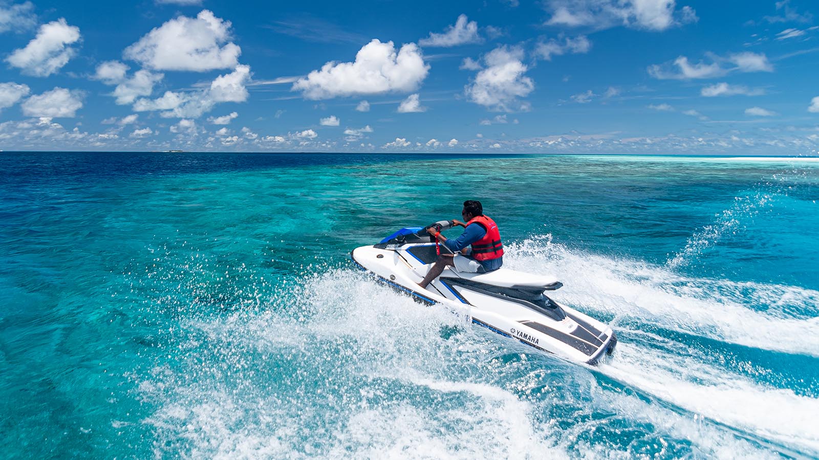 Hard_Rock_Maldives_Watersport