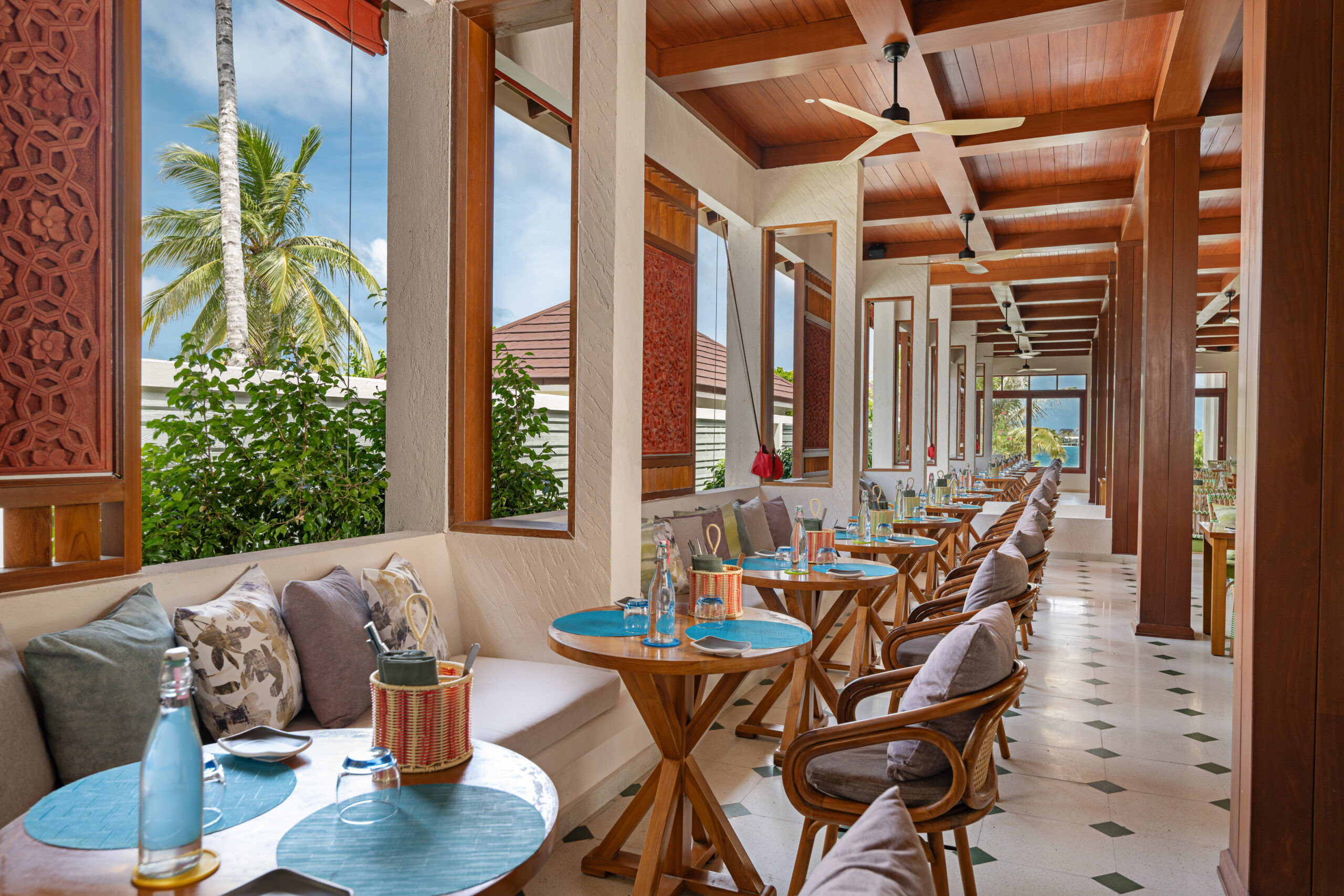 OBLU-XPERIENCE-Ailafushi-Elements-X-2