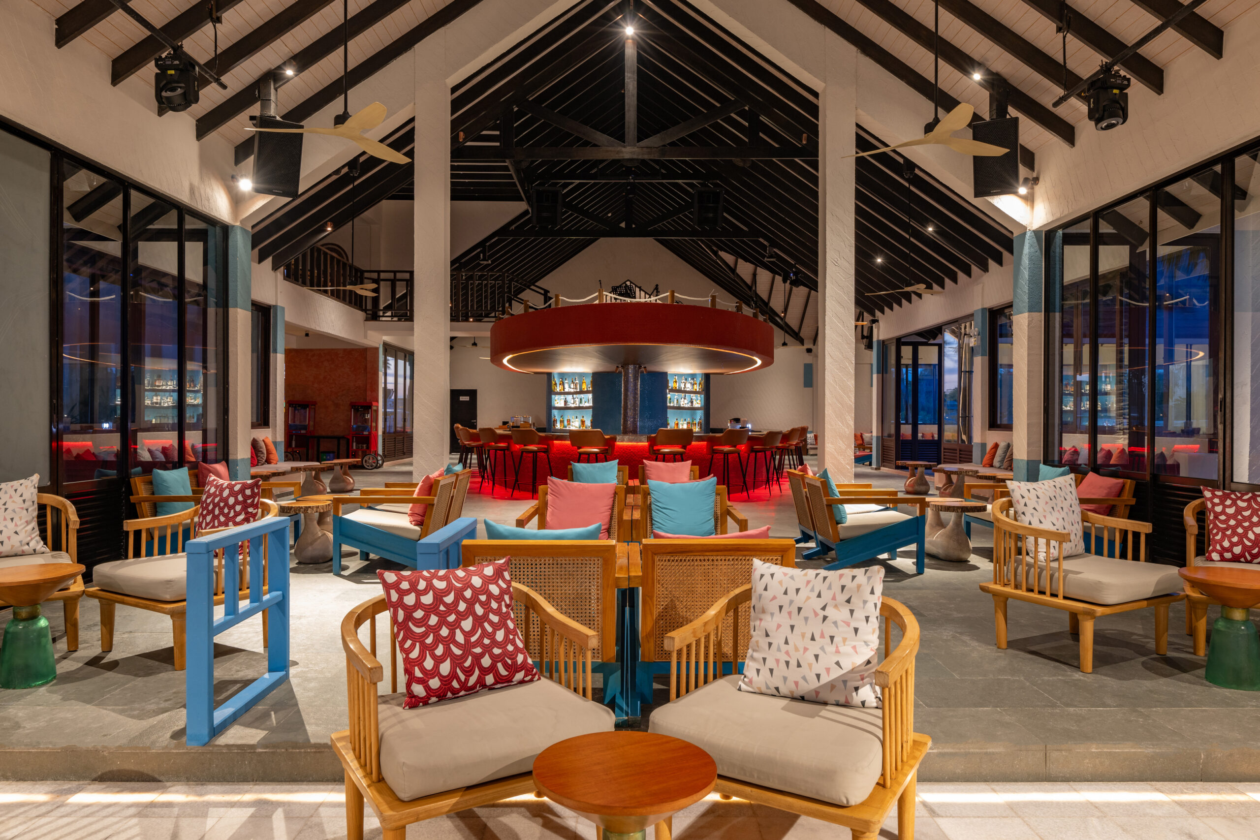 OBLU-XPERIENCE-Ailafushi-X360-Bar