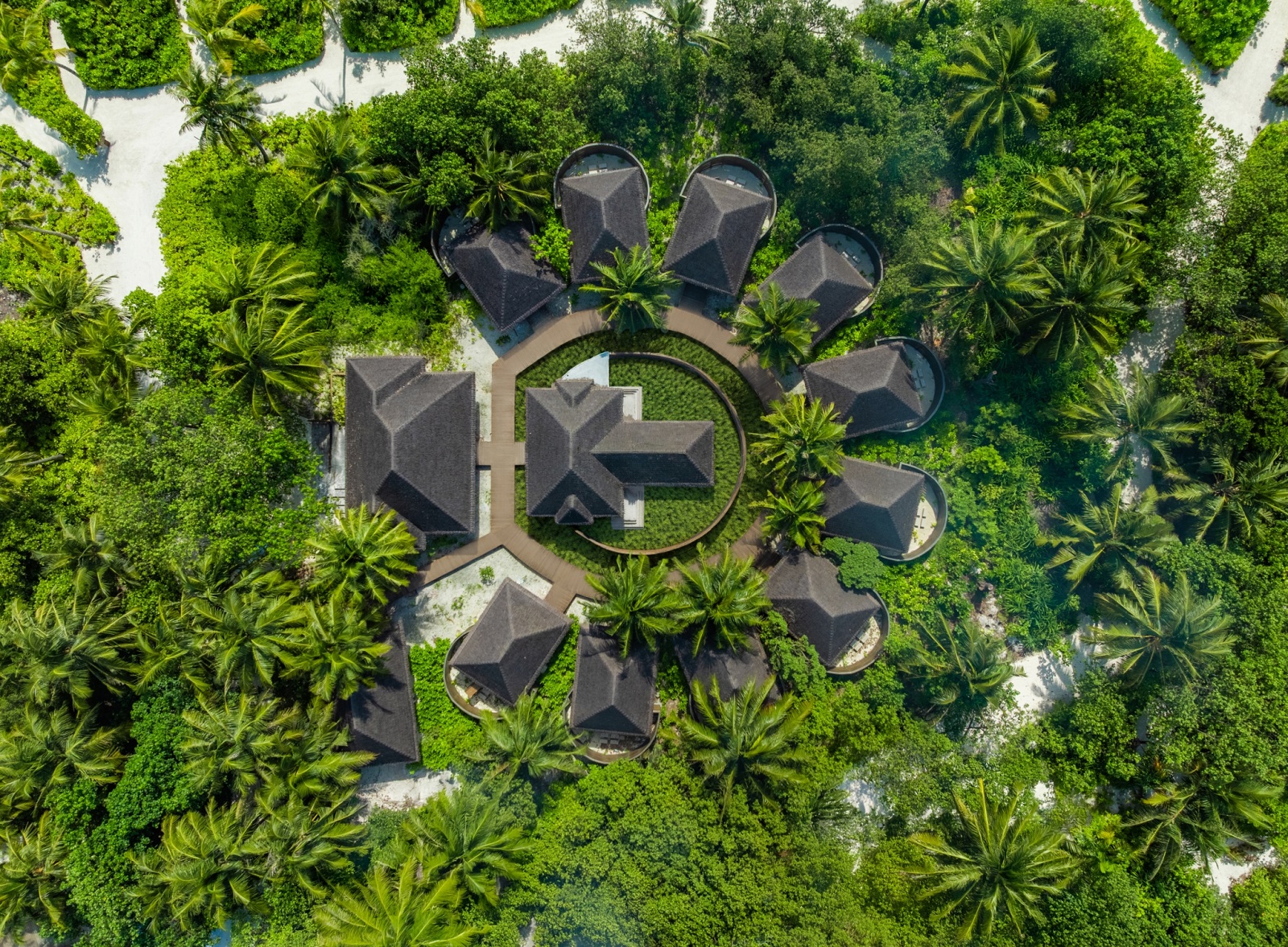 dusitD2-Feydhoo-Maldives-Review-2
