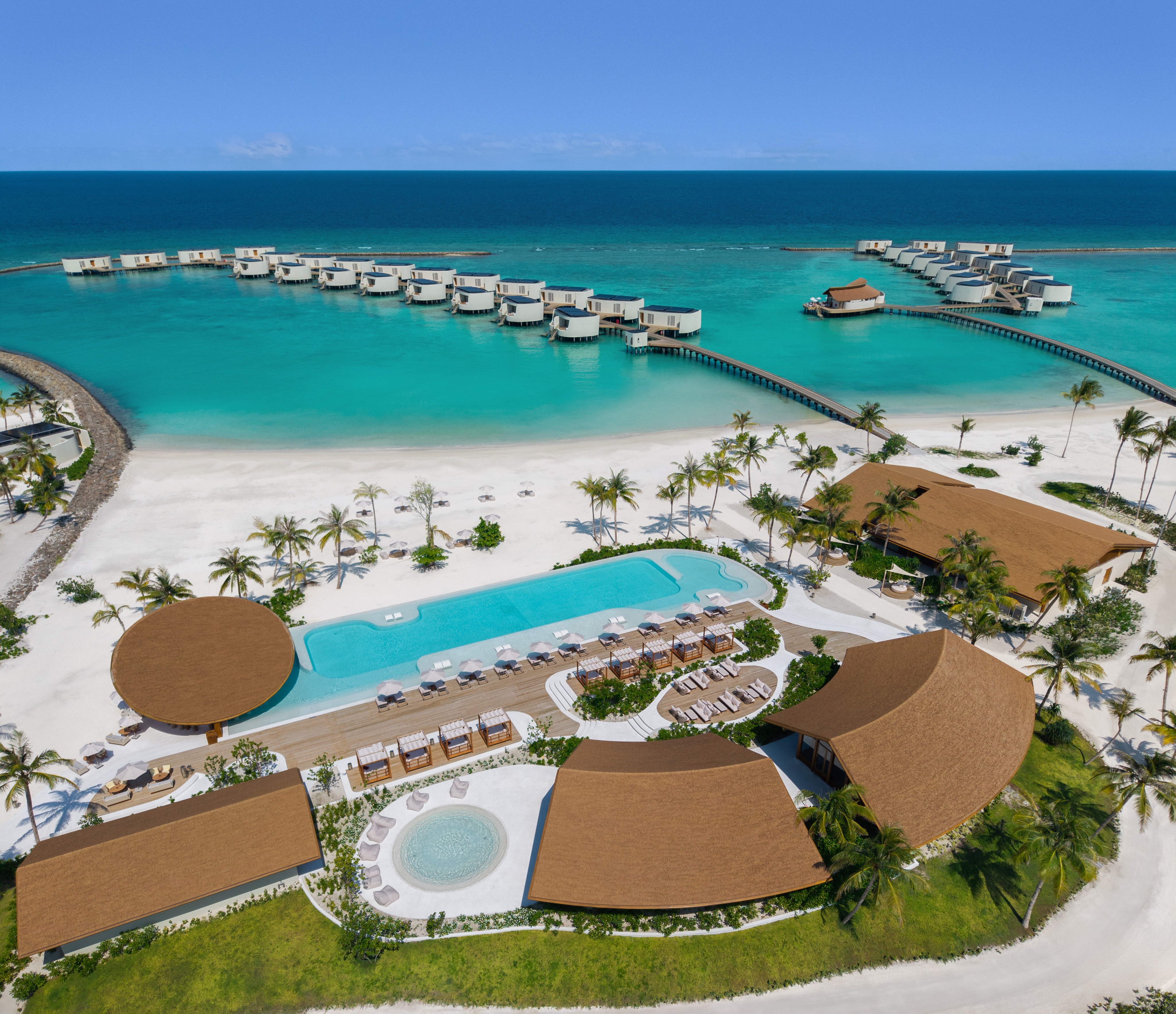 Centara-Grand-Lagoon-Maldives-Overview-Resort-2