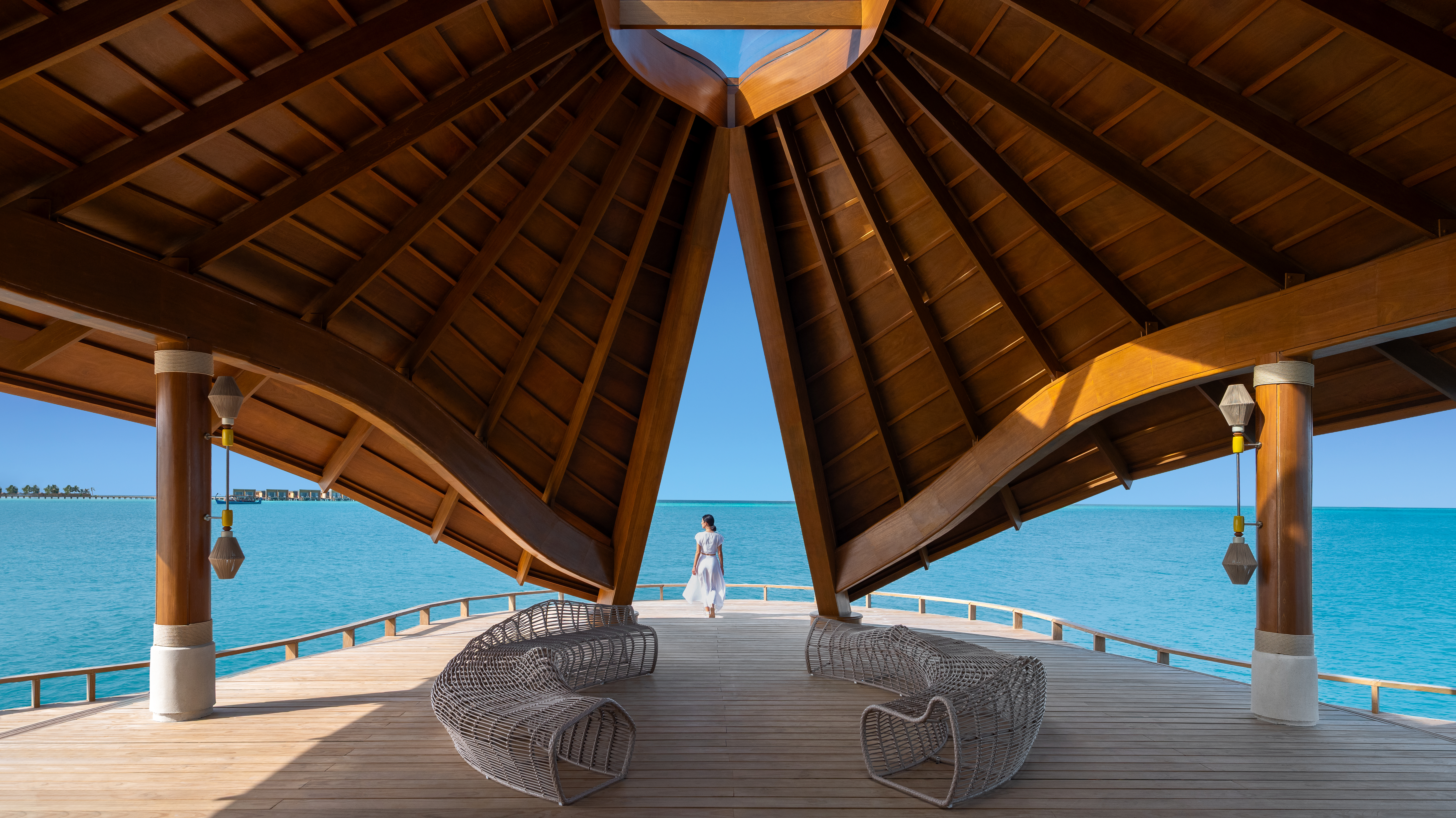 Centara-Grand-Lagoon-Maldives-Overview-Resort-3