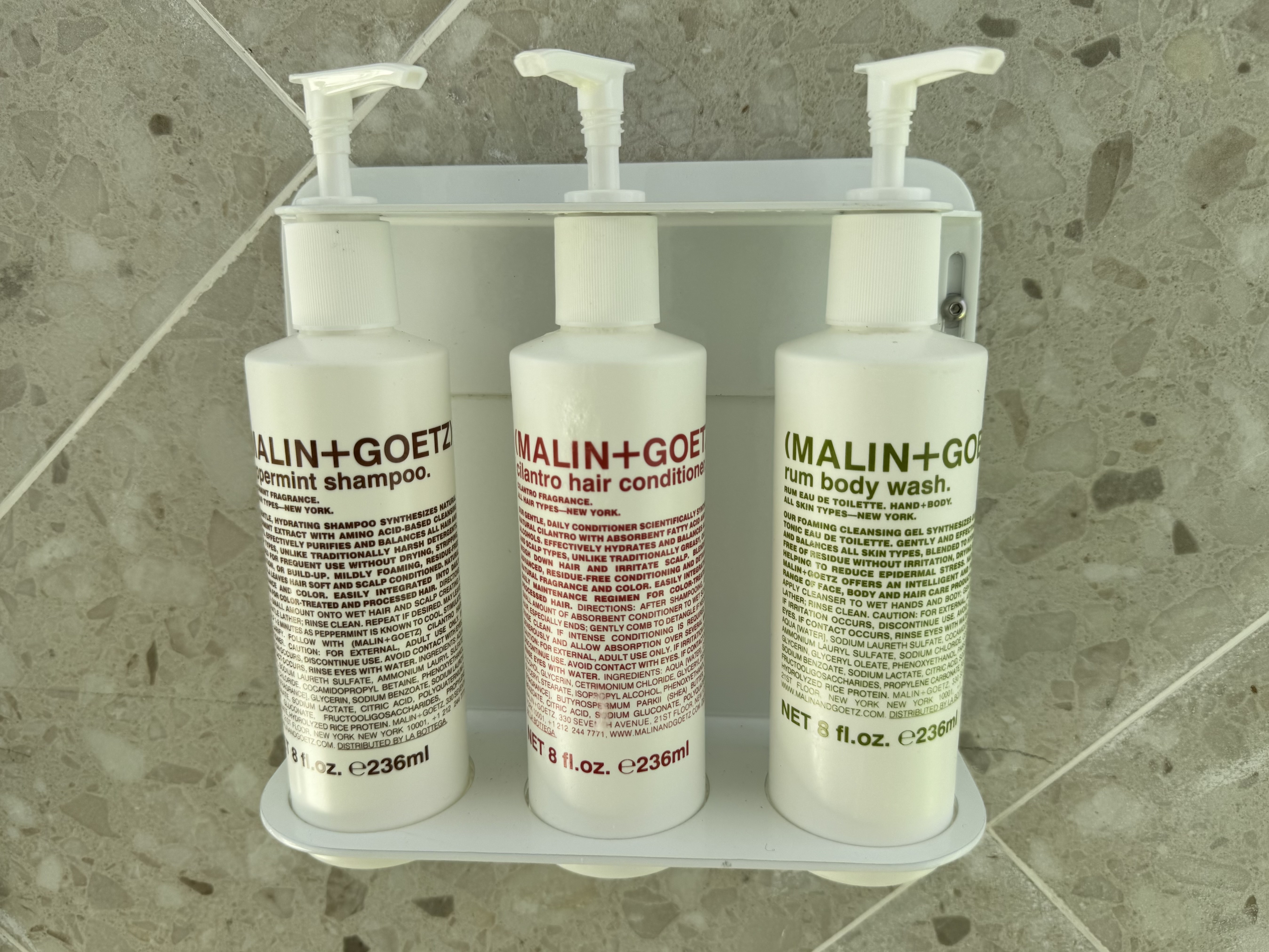 DusitD2-maldives-Overwater-Pool-Villa-amenities-malin-plus-goetz