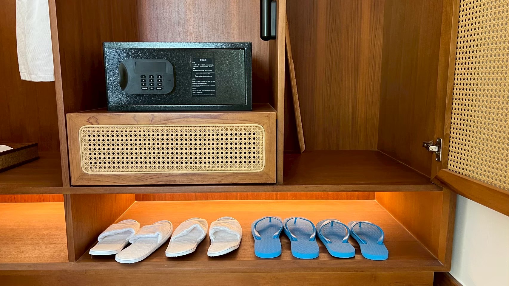 DusitD2-maldives-Overwater-Pool-Villa-in-villa-1