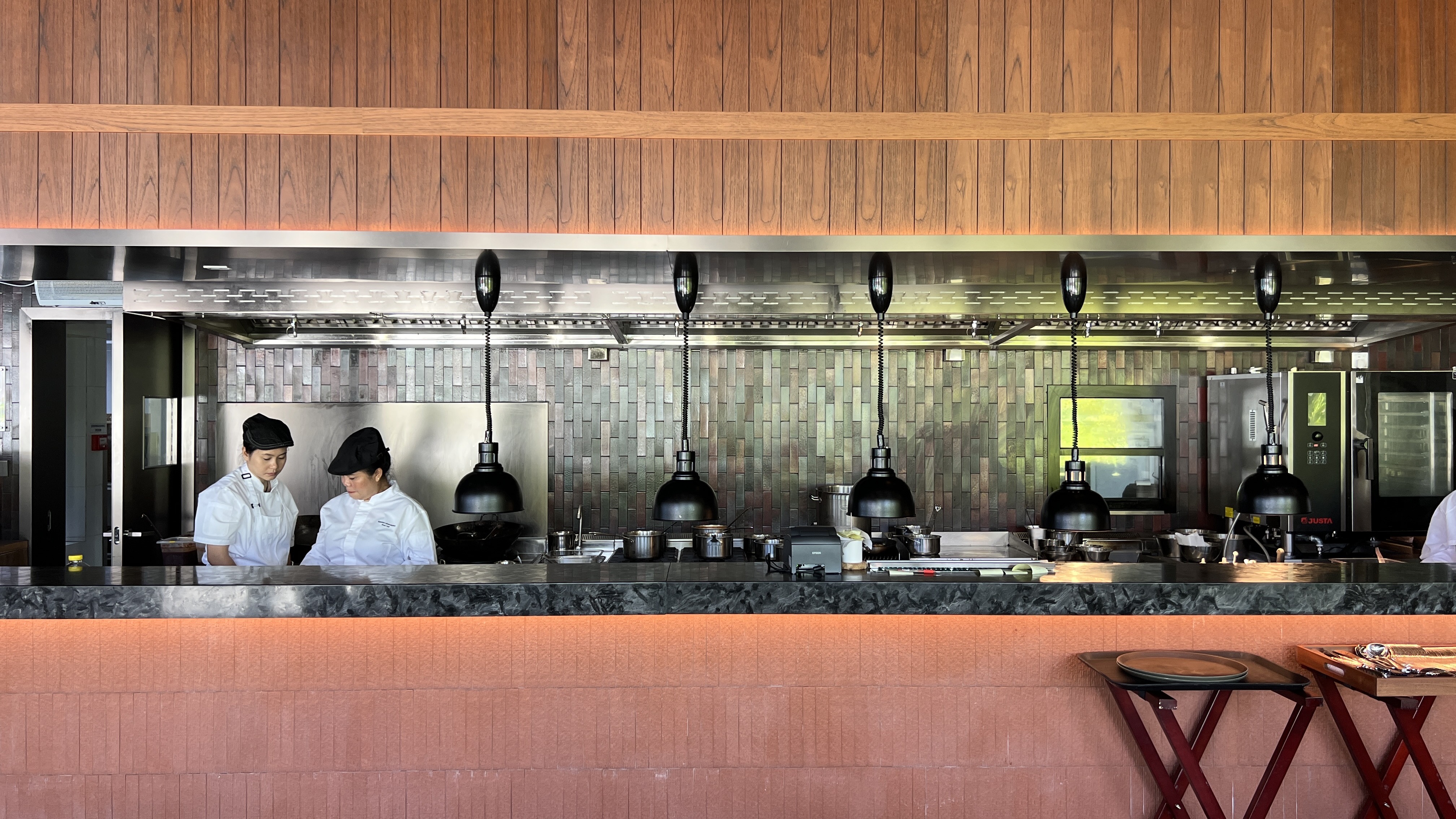 DusitD2-maldives-Restaurant-Soi