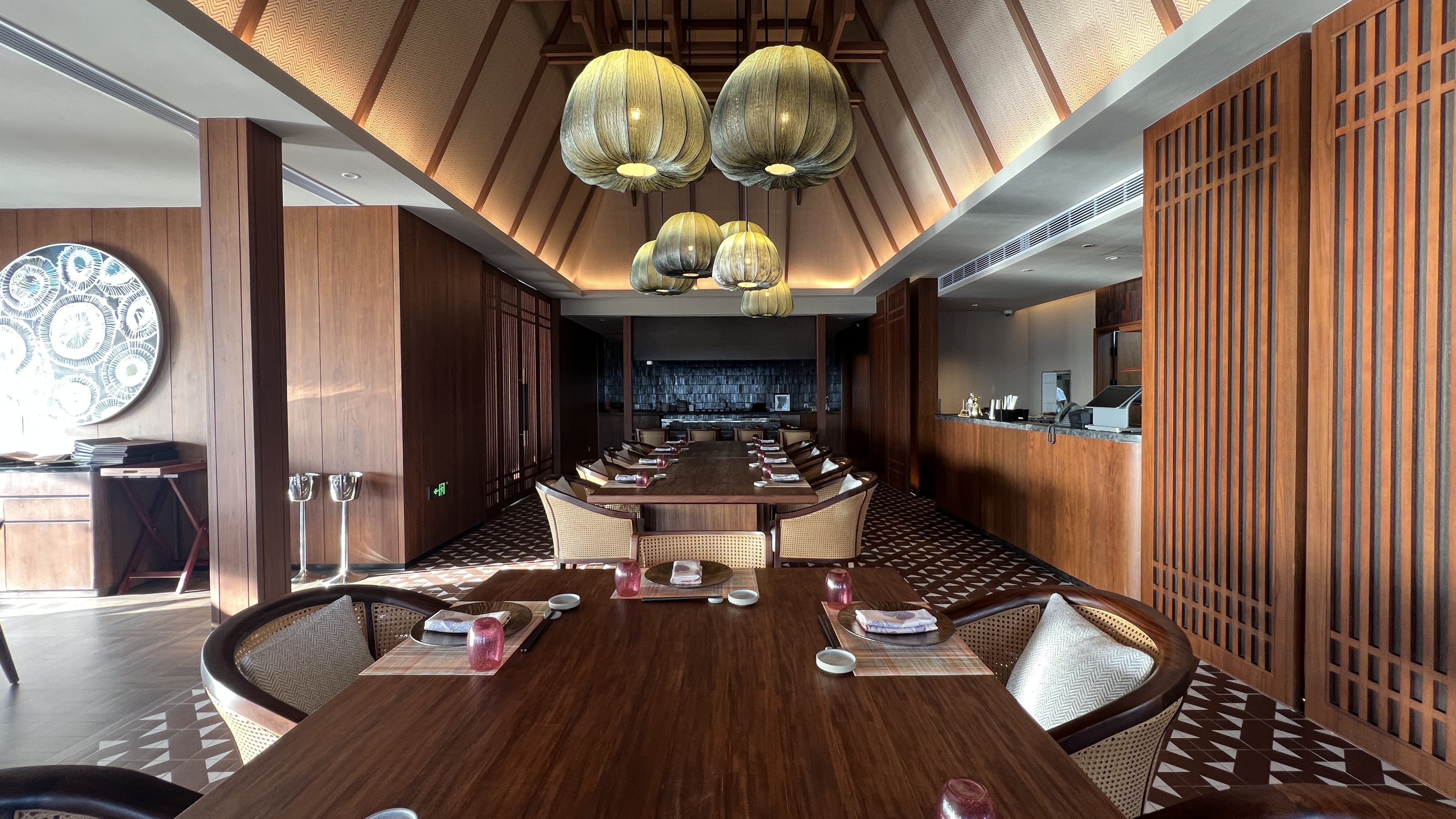 DusitD2-maldives-Restaurant-Bo