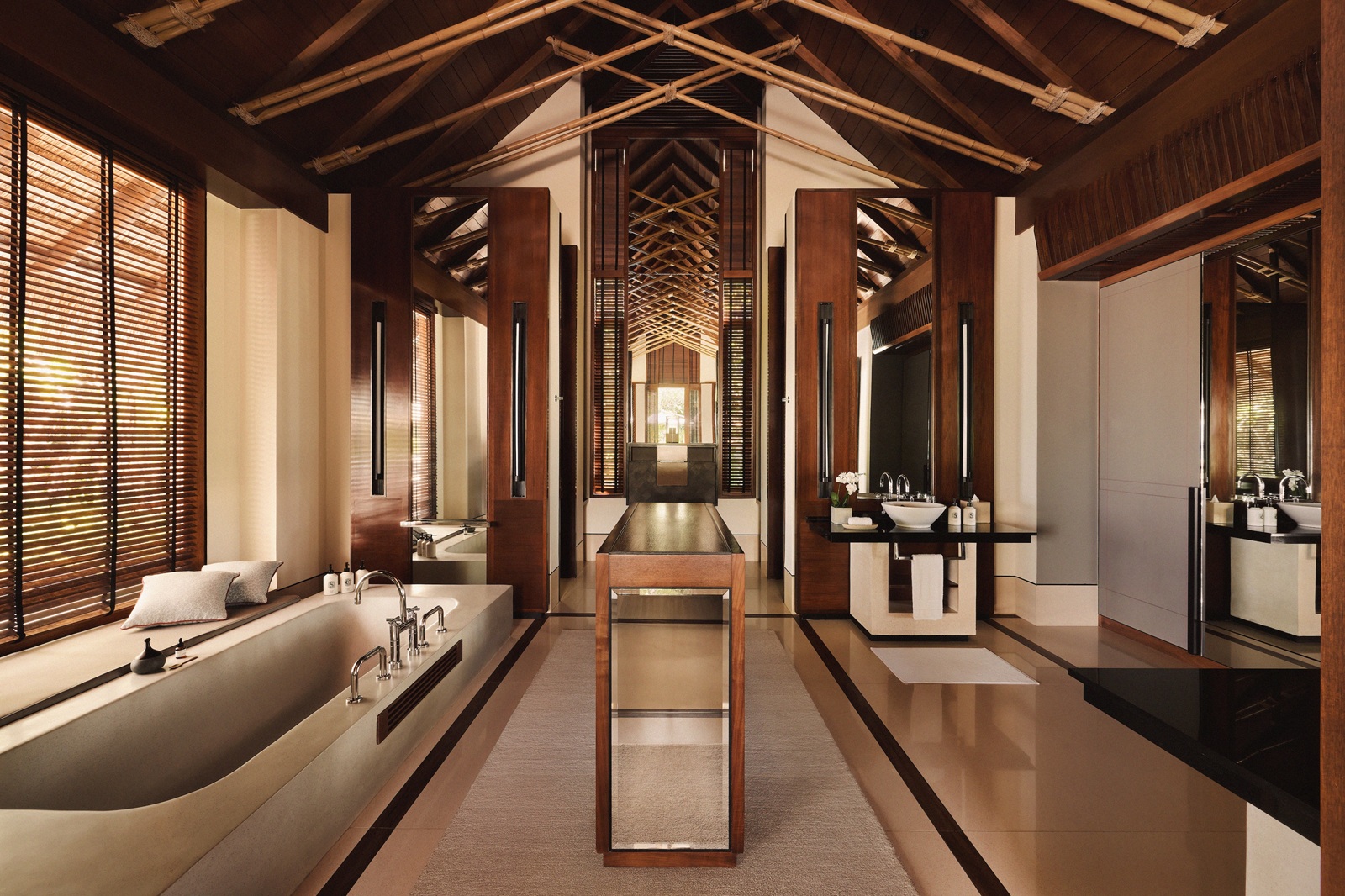One-&-Only-Reethi-Rah-Maldives-Water-Villa-with-Pool-3