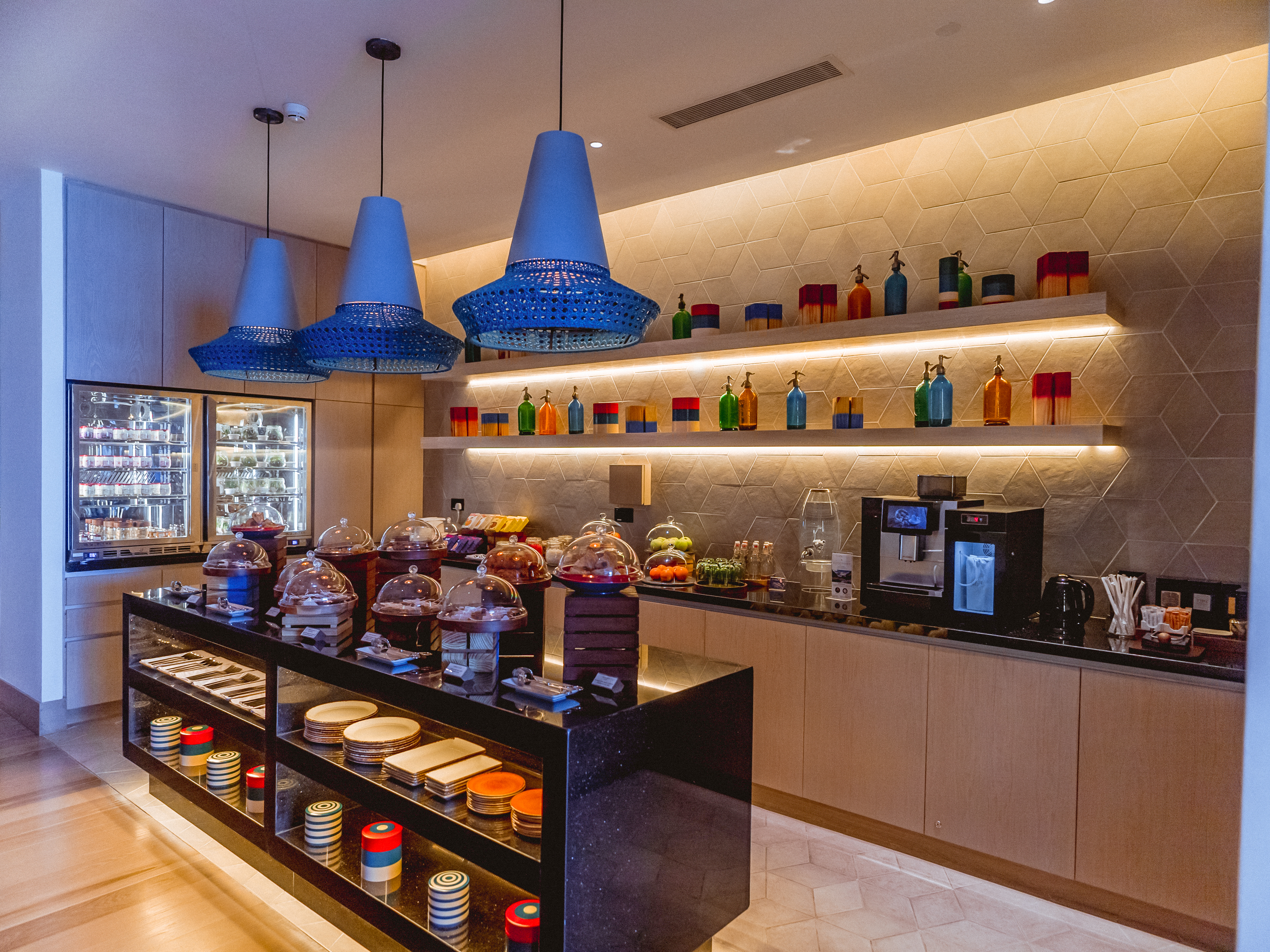 InterContinental-Maldives-Seaplane-Lounge-1