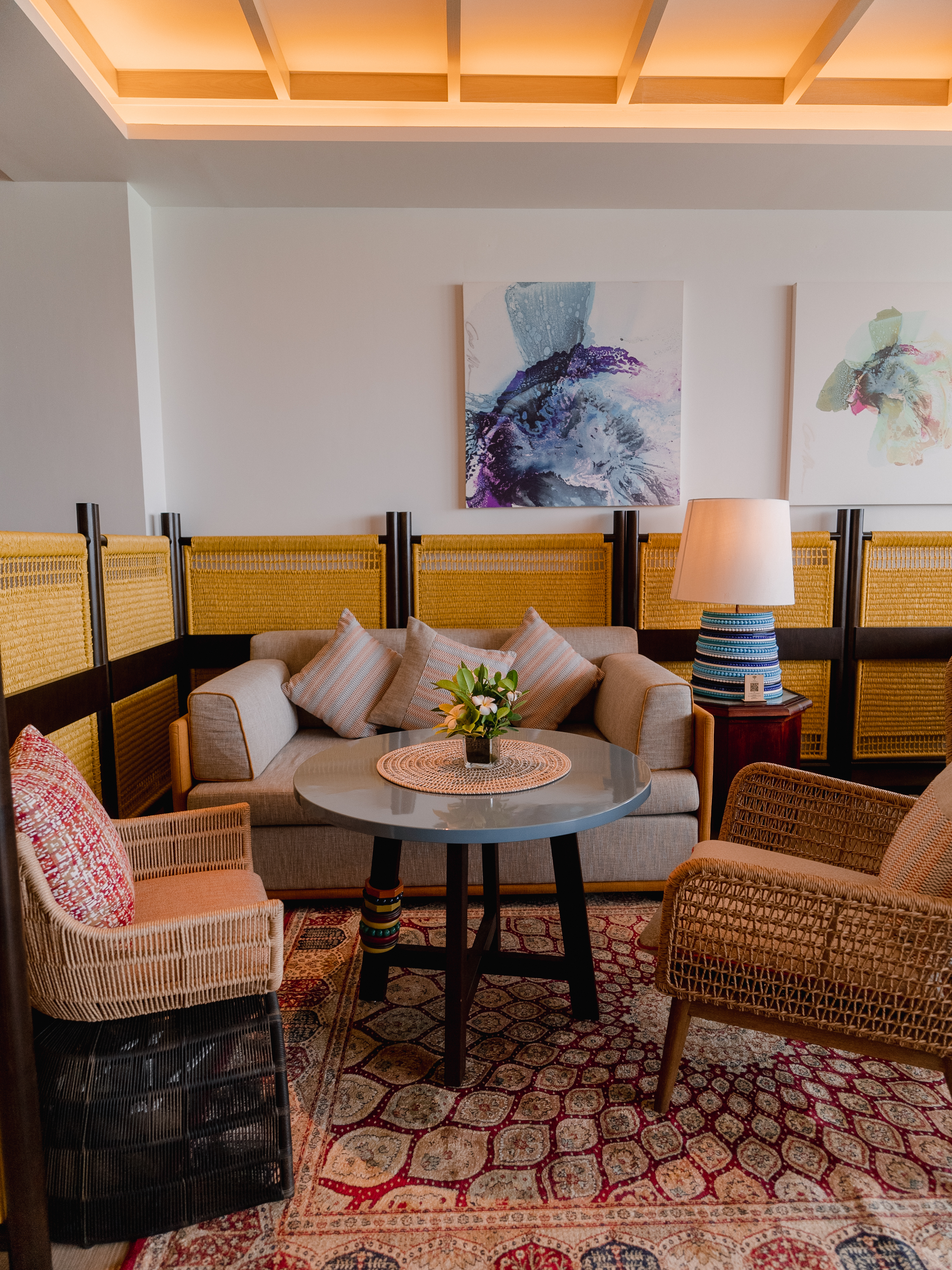 InterContinental-Maldives-Seaplane-Lounge-3