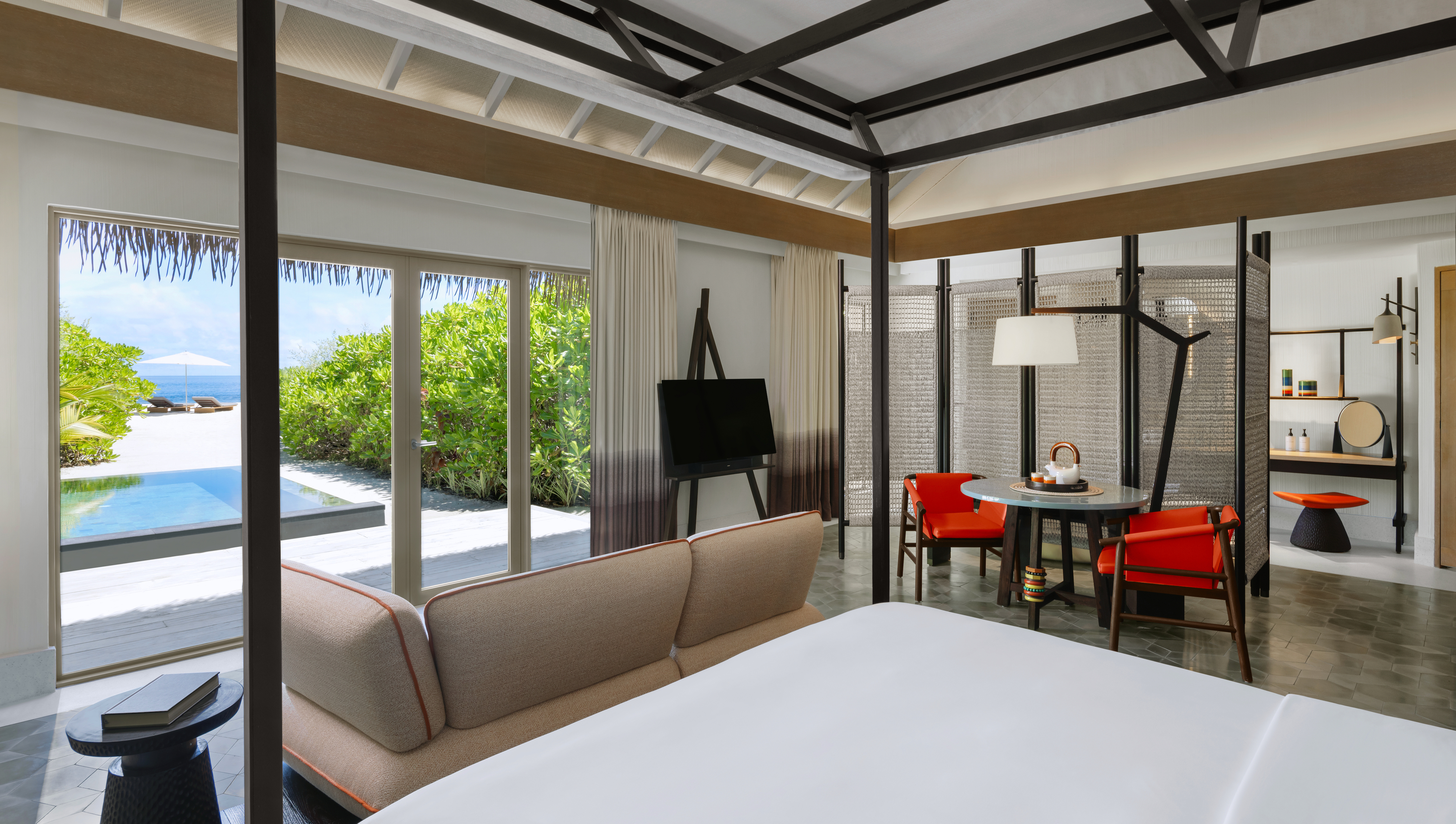 InterContinental-Maldives-Beach-Pool-Villla-1