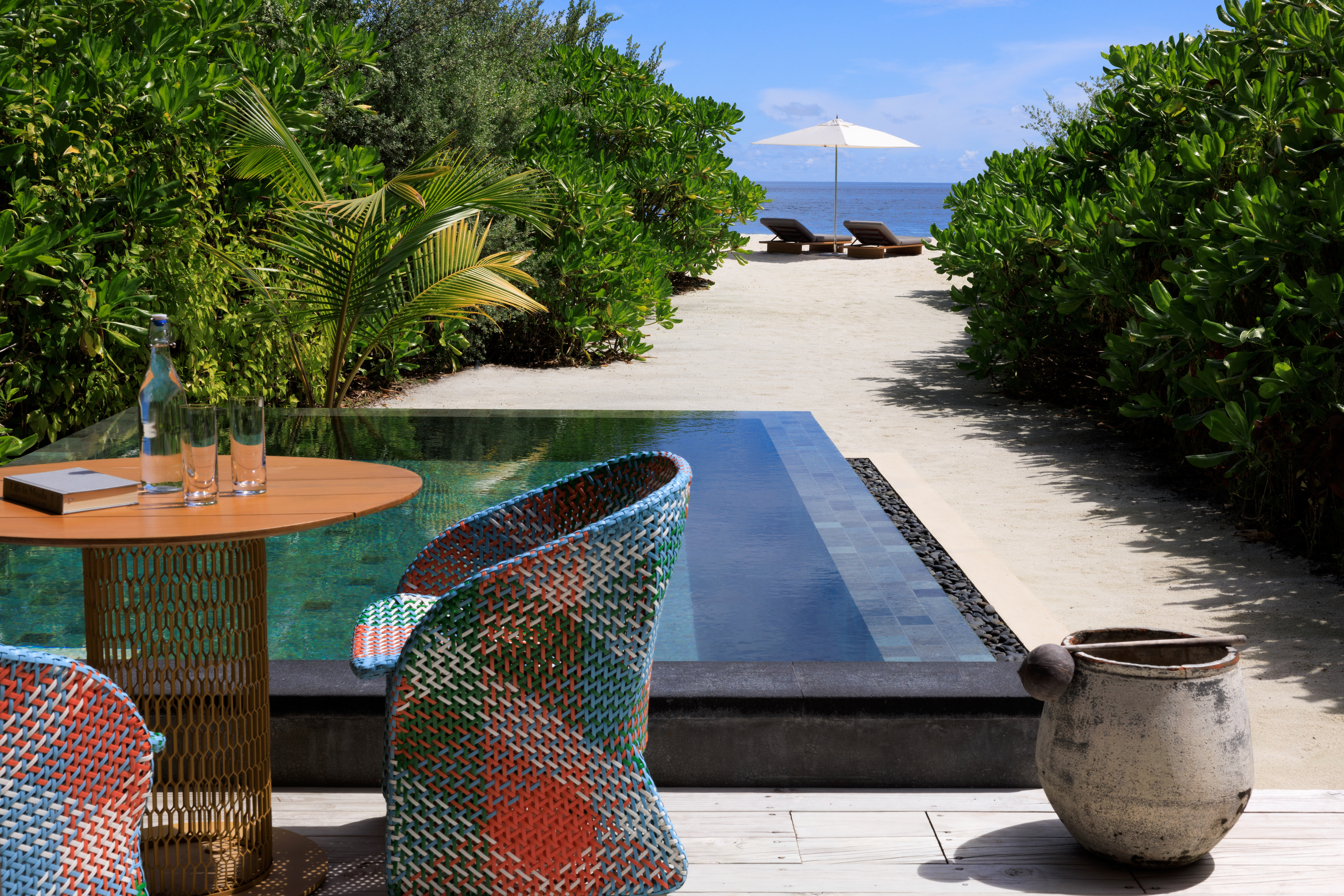 InterContinental-Maldives-Beach-Pool-Villla-3