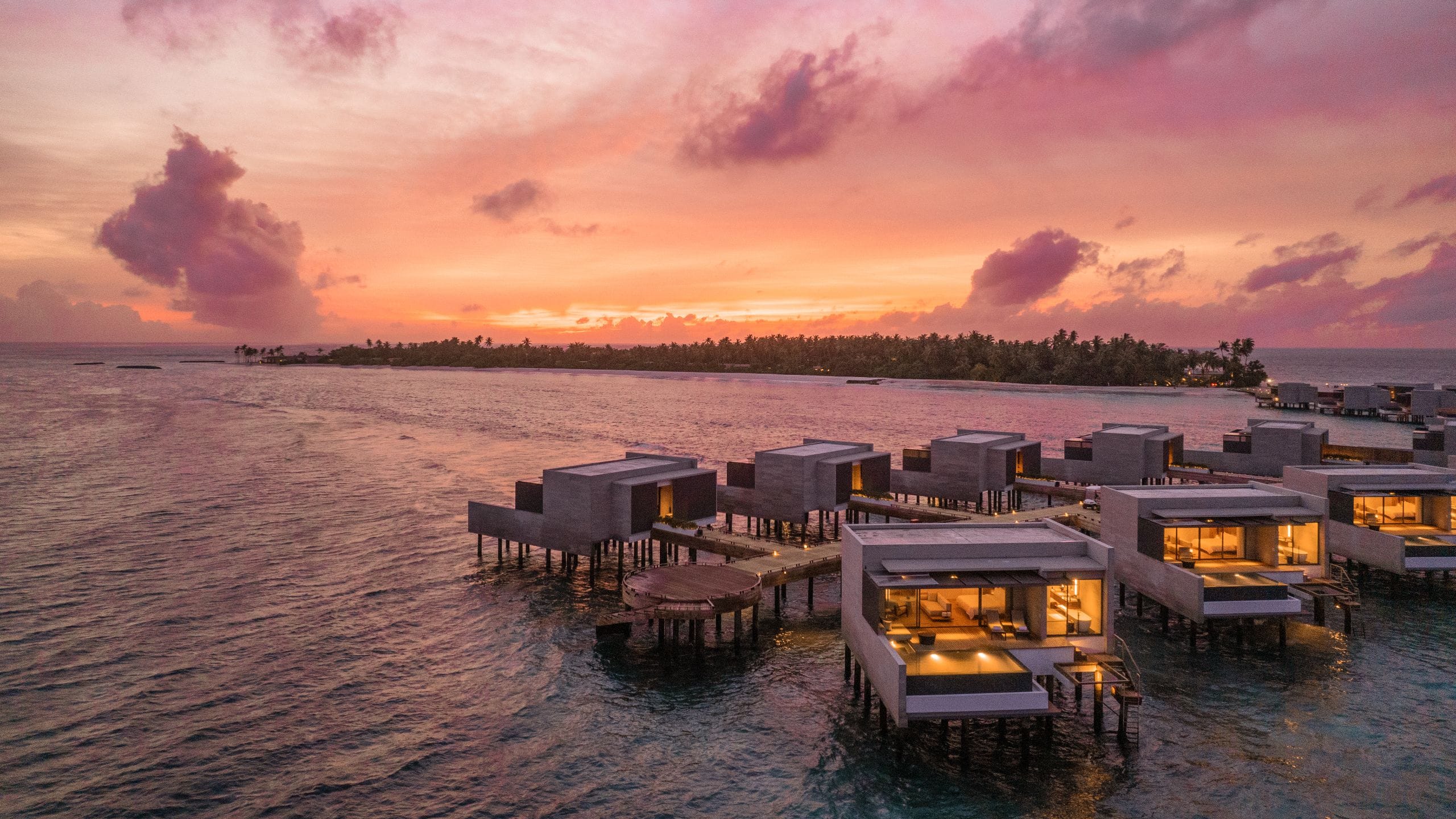 Alila-Kothaifaru-Maldives-Overview-Resort-2