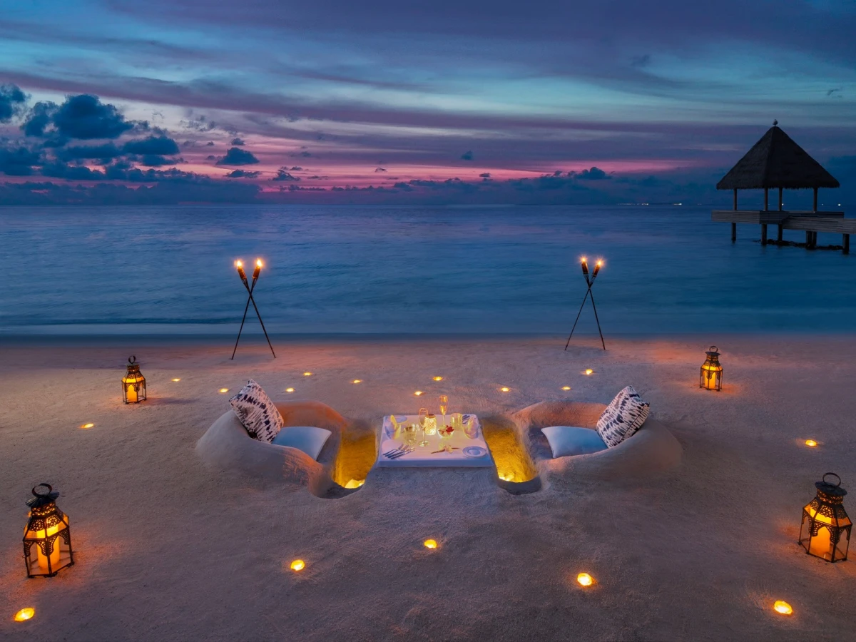 Waldorf-Astoria-Maldives-Overview-Resort-4