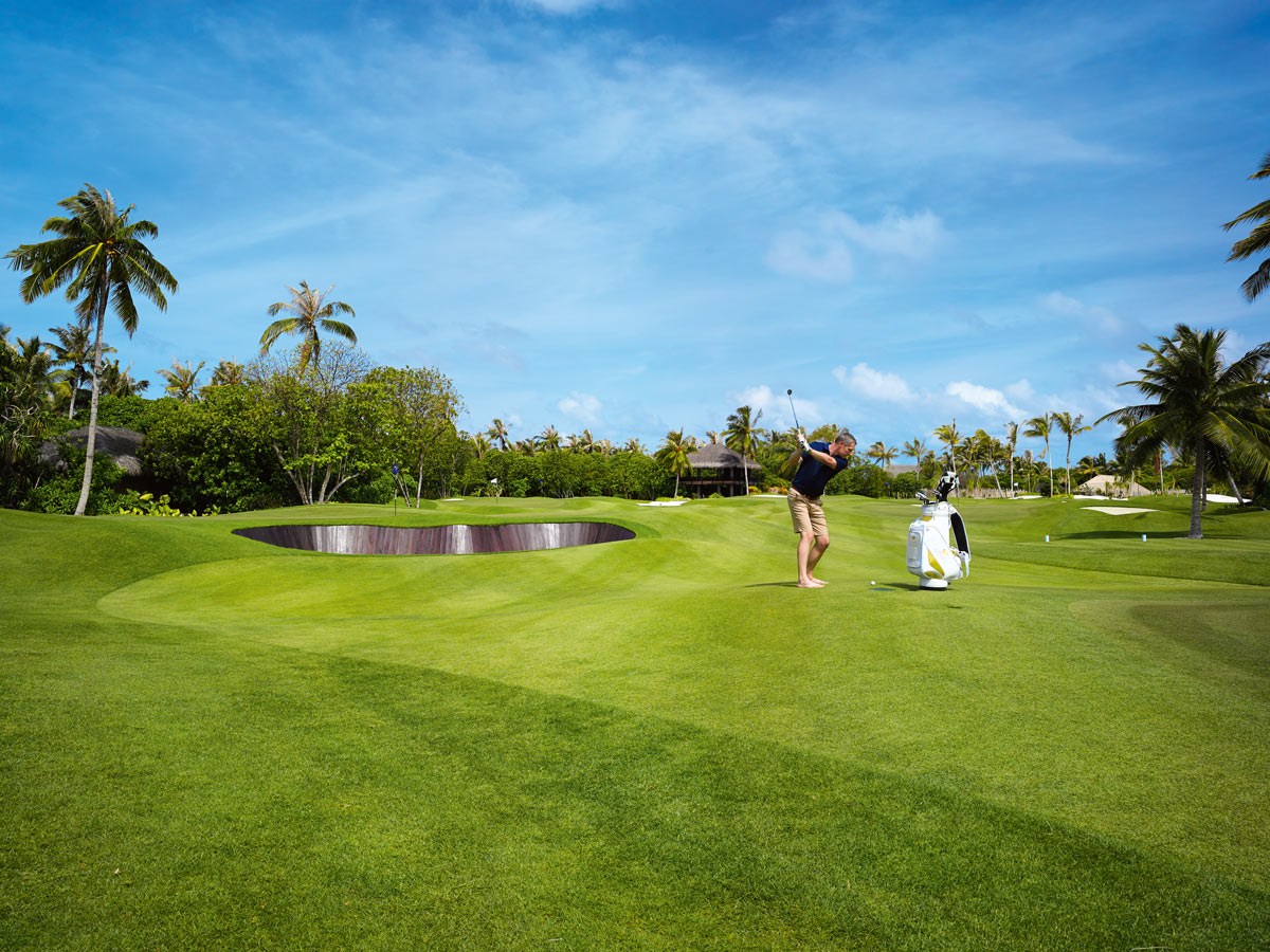 Velaa-Private-Island-Private-Golf-2