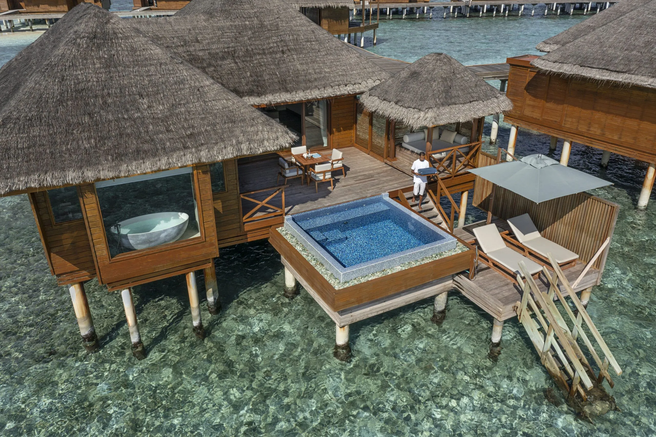 Huvafen-Fushi-Maldives-Lagoon-Bungalow-with-Pool-1