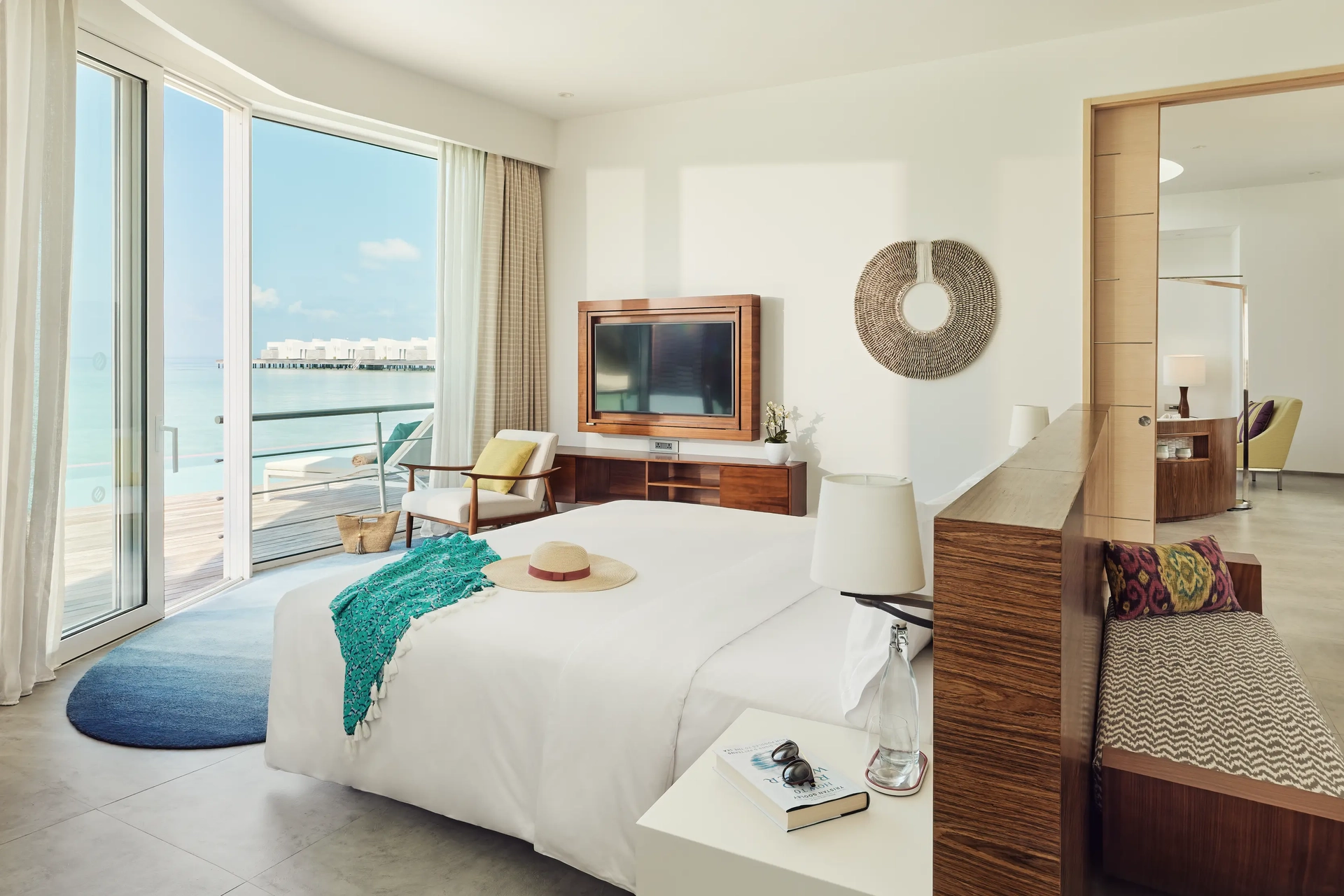 Jumeirah-Olhahali-Island-Water-Villa-with-Pool-1