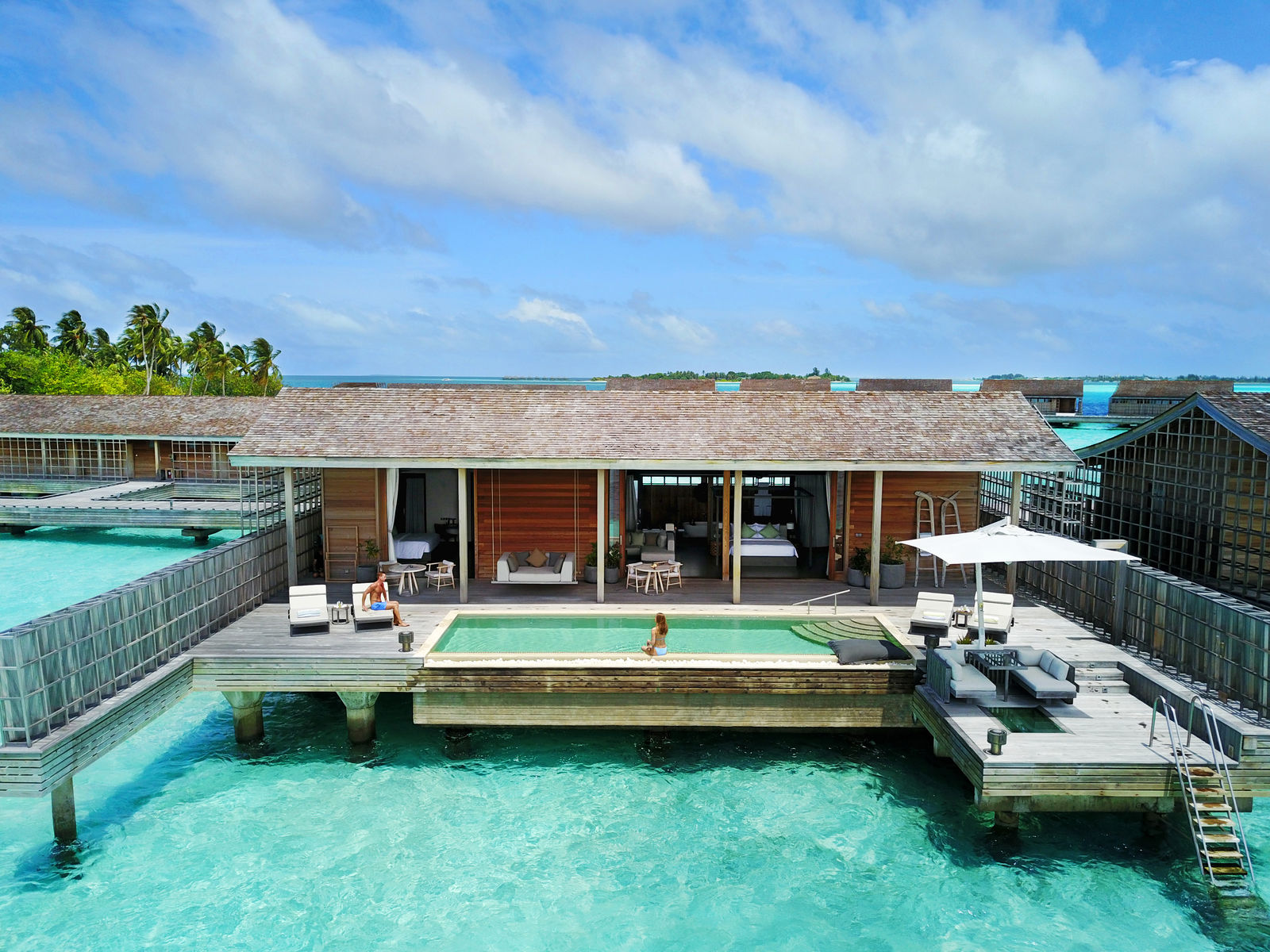 kudadoo-maldives-private-island-ocean-residence-1