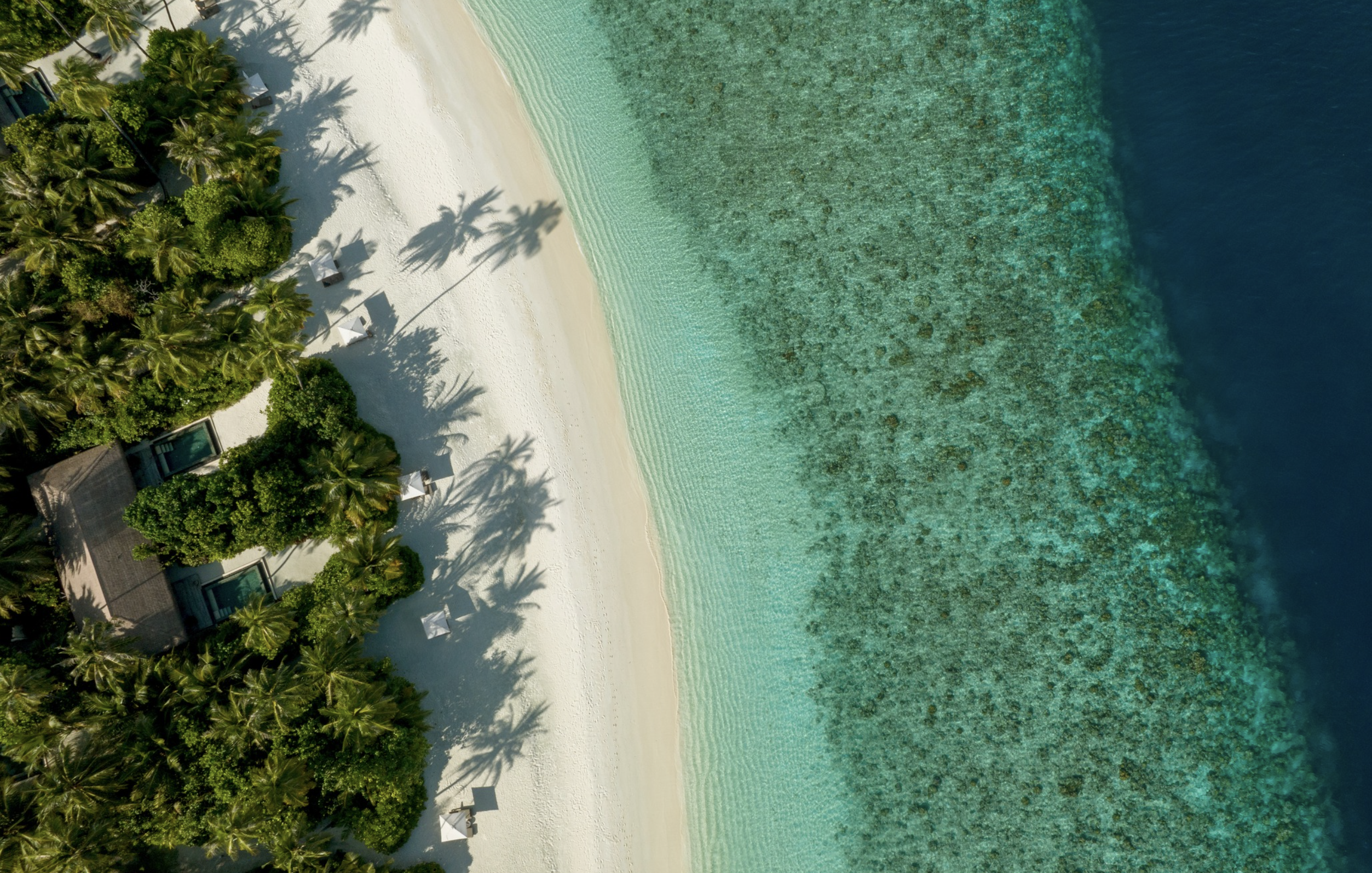 beach-villa-intercontinental-maldives